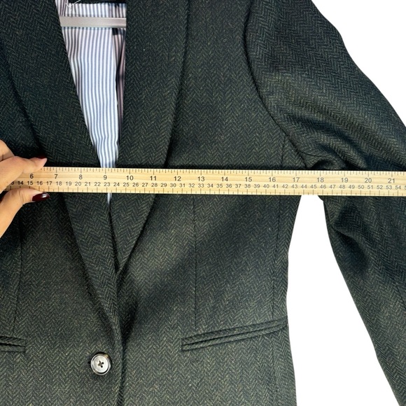 J. Crew Parke Wool Blazer Size 2 Green Herringbone Tweed Classic Preppy Heritage - Picture 6 of 11